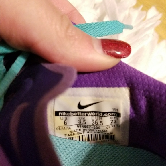 Purple Nikes - Picture 3 of 3